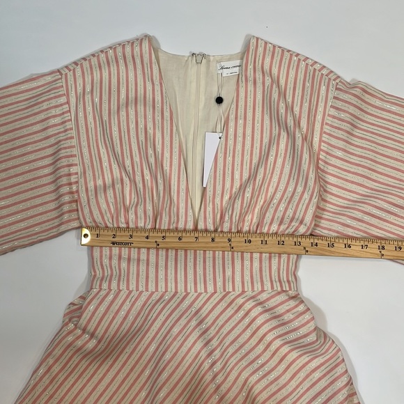 Lovers + Friends Dress XS Blush Pink Stripe Haven NWT Deep V Neckline - Picture 7 of 14